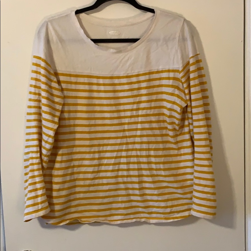 Women’s long sleeve tee
